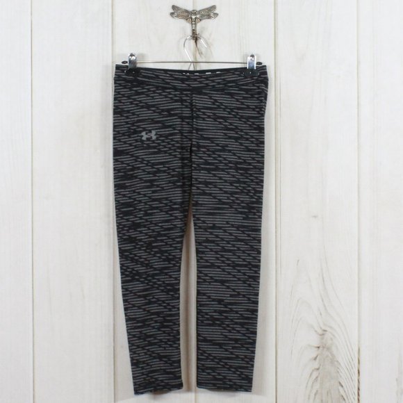 Under Armour Pants - Under Armour Gray Striped Elastic Waist Athletic Cropped Leggings Size M
